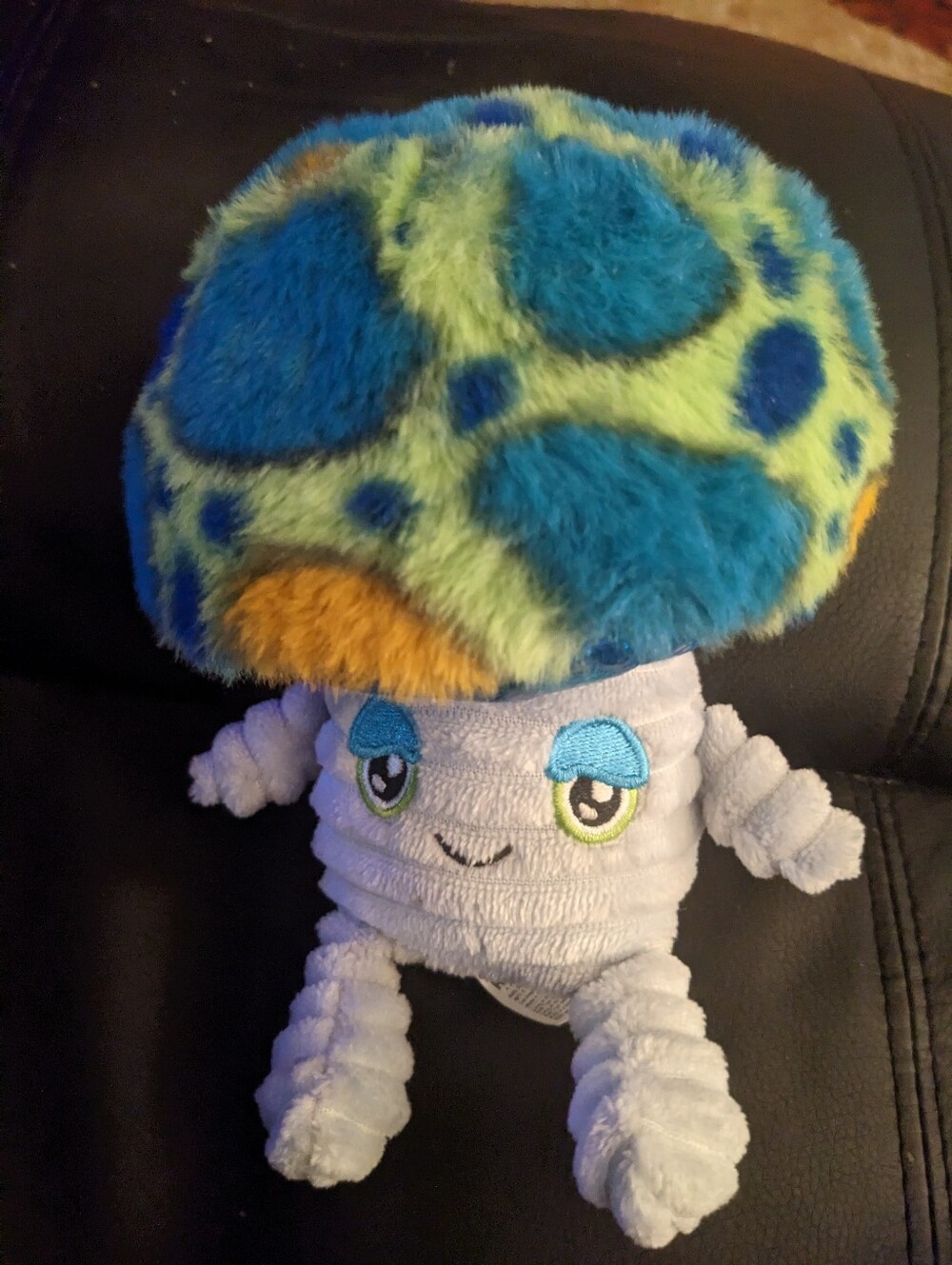 Living On The Veg Jeremy Mushroom Plush Russ Kellytoy Fun Guy Series 1
